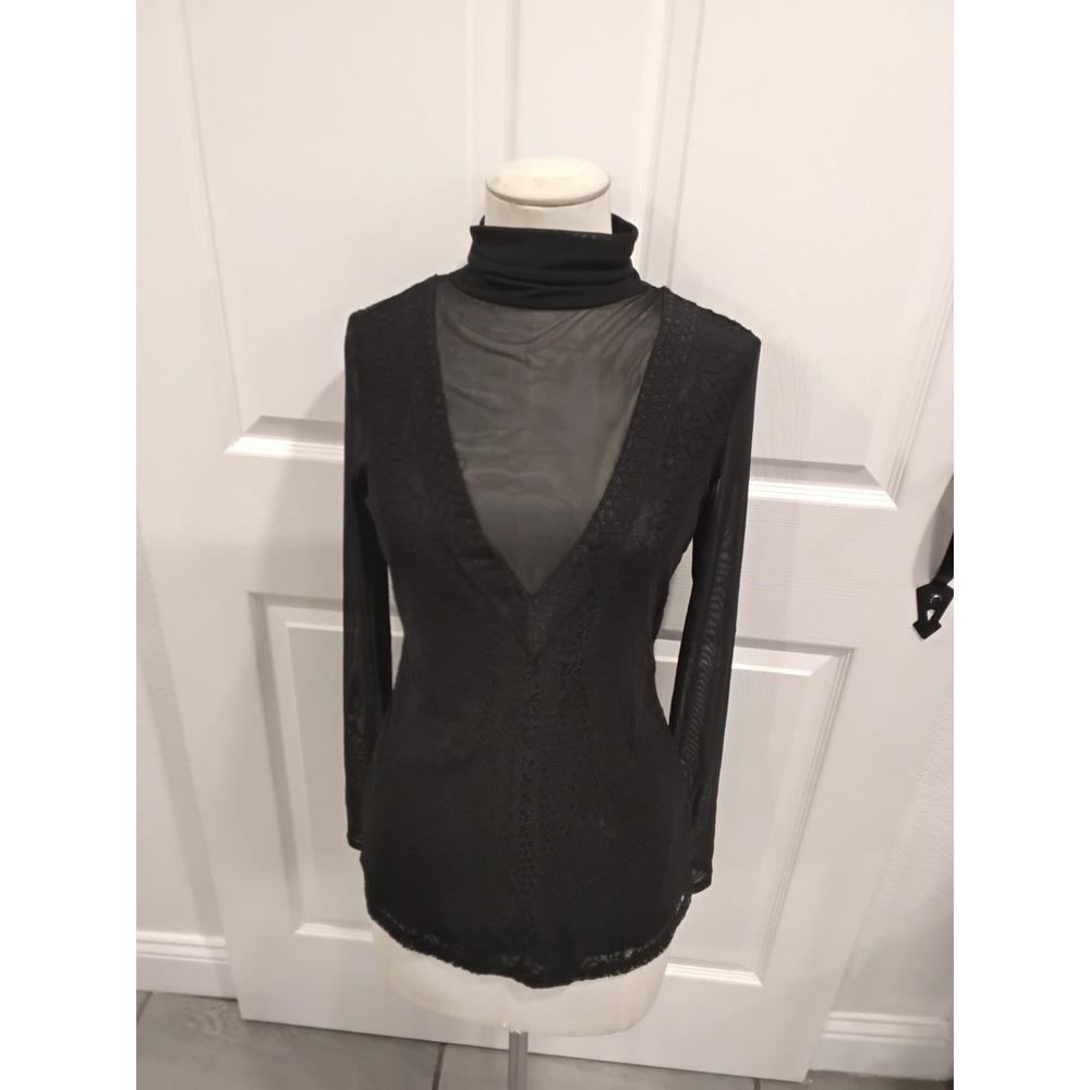 GUESS Black Mesh Lace Turtleneck Long Sleeve Top Shirt Womens M